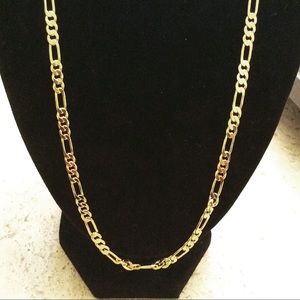 Gold Chain Necklace!